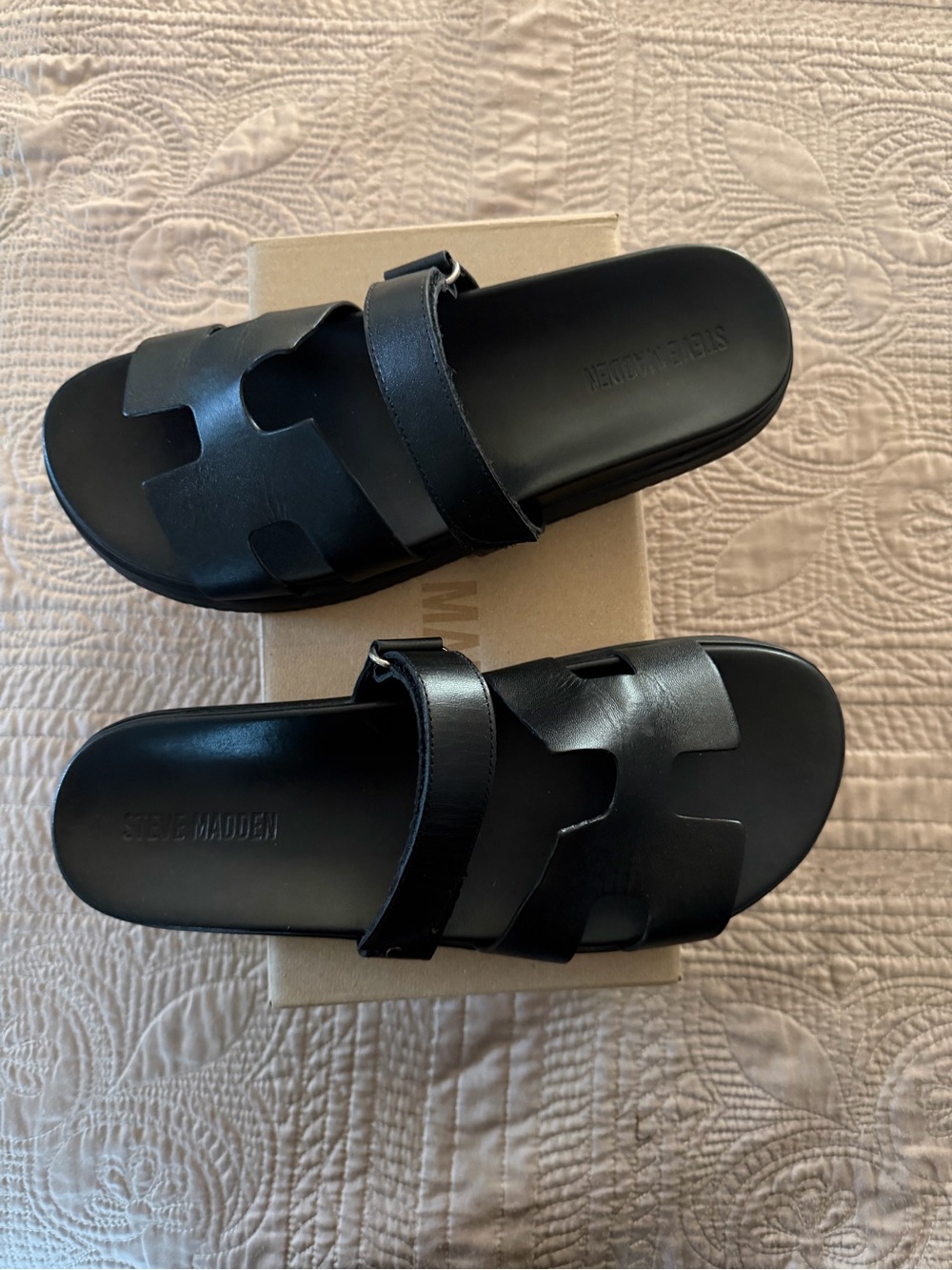 Steve Madden Mayven Black Leather Slide Sandals